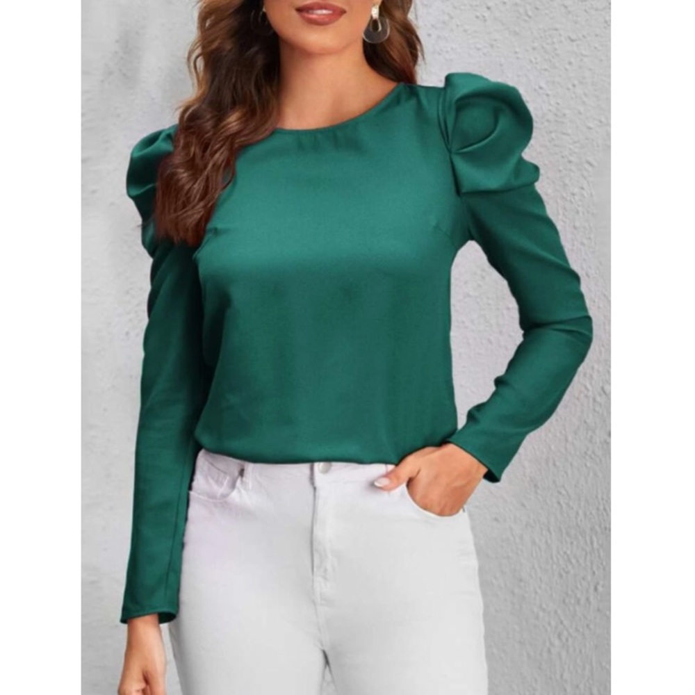 Boho gigot sleeve keyhole back blouse - Picture 2 of 16